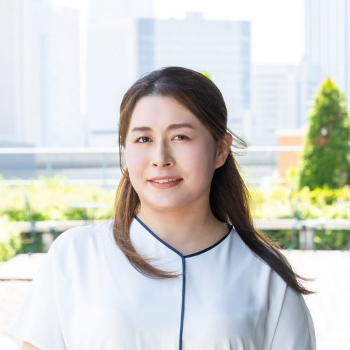 黒木麻里子